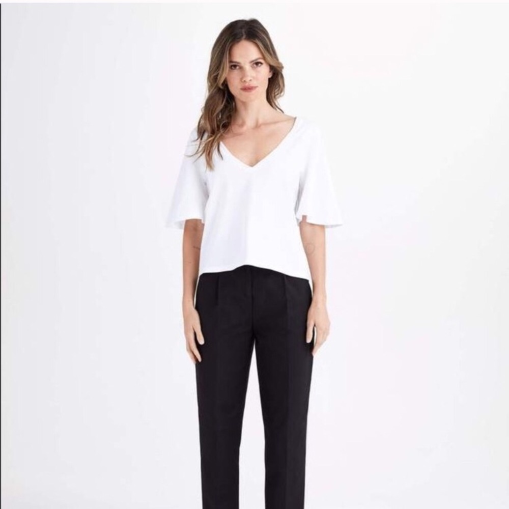 Vetta Capsule Cropped Flutter Tee